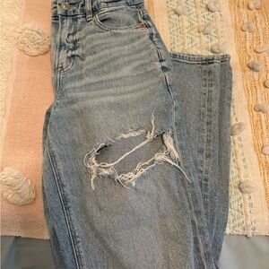 American Eagle Outfitters Light Blue Distressed High Rise Jeans